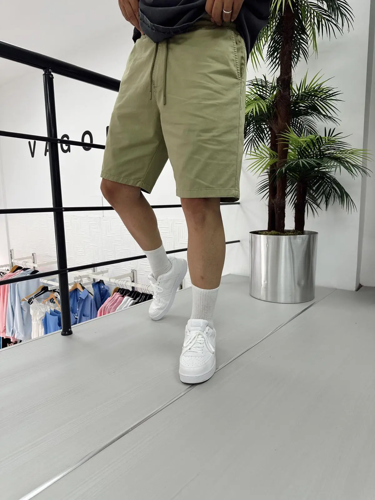 Gabardin Yeşil Şort