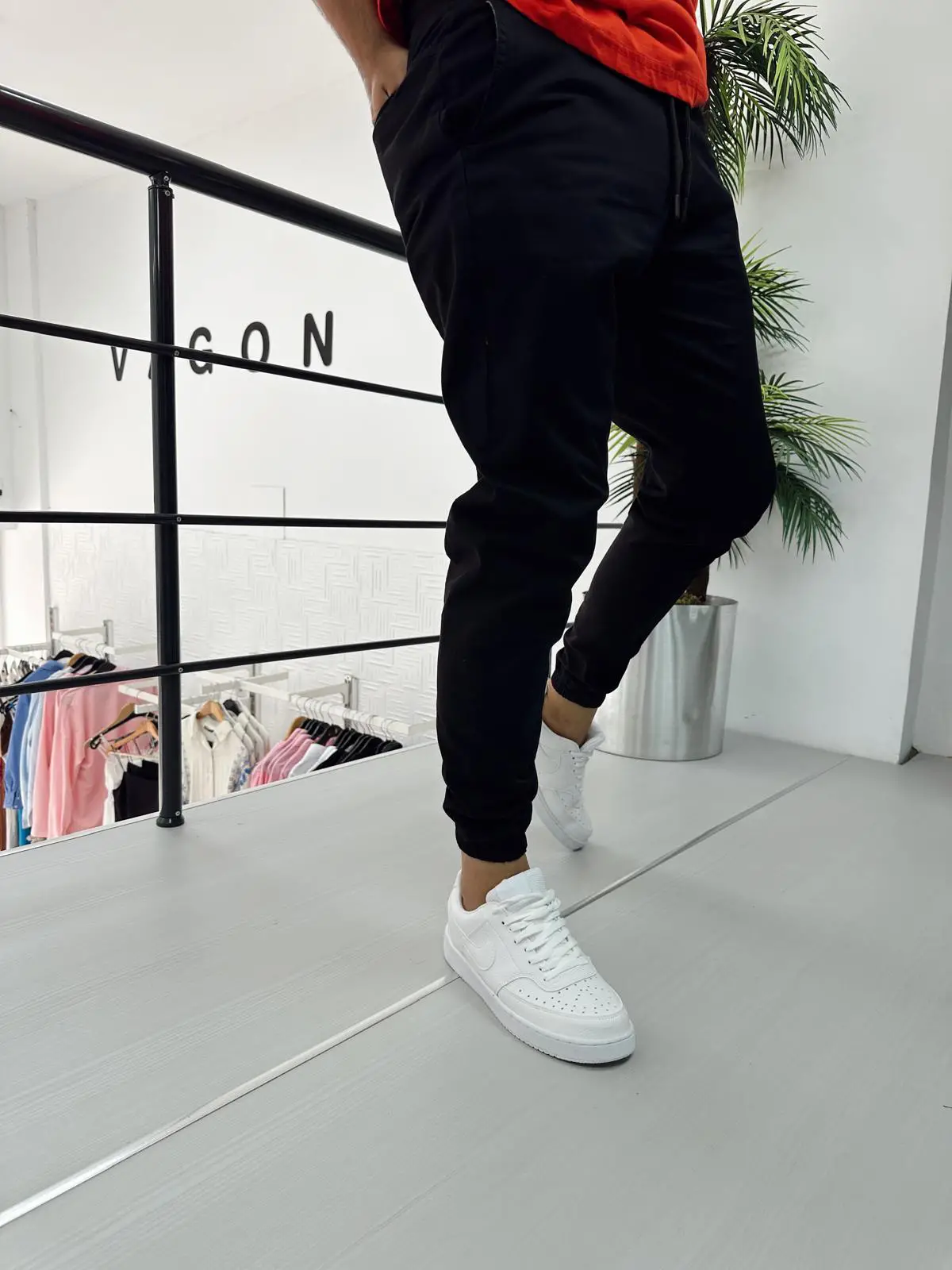 Bel ve Paça Lastik Pantolon