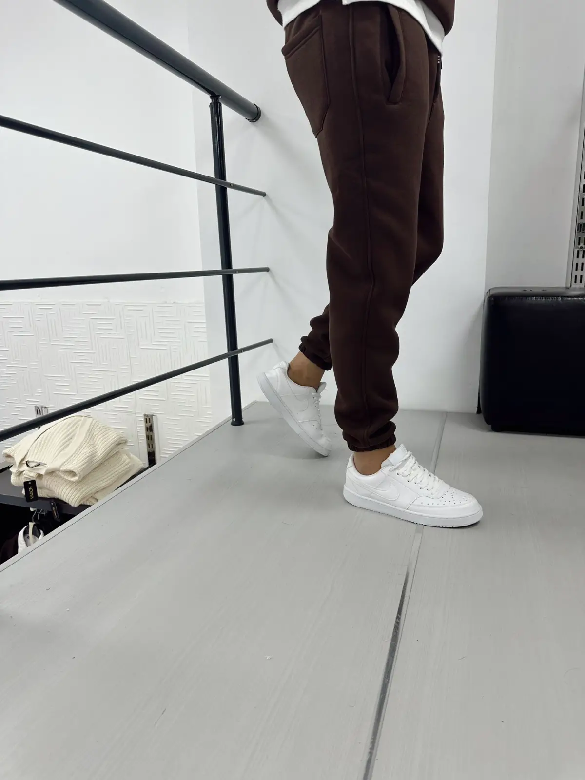 Paça Lastik Eşofman