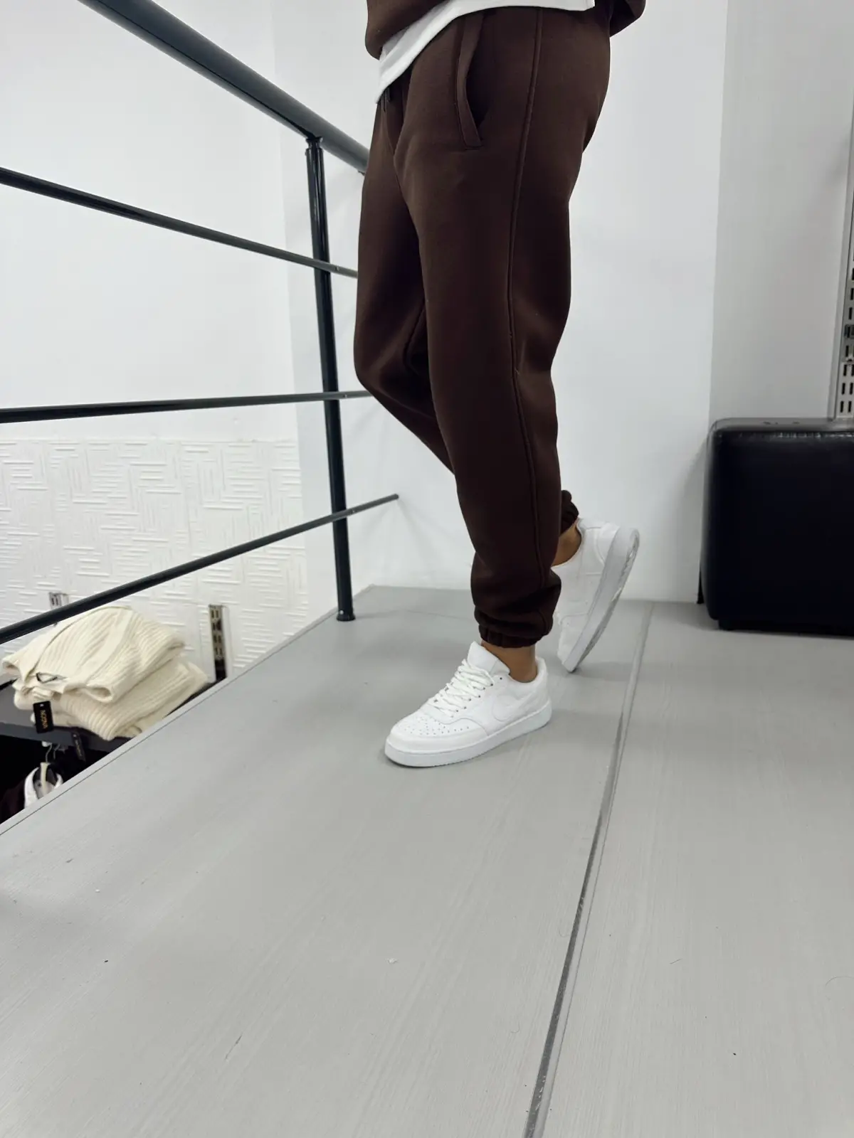 Paça Lastik Eşofman