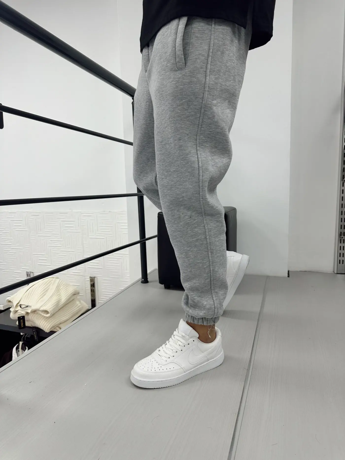 Paça Lastik Eşofman