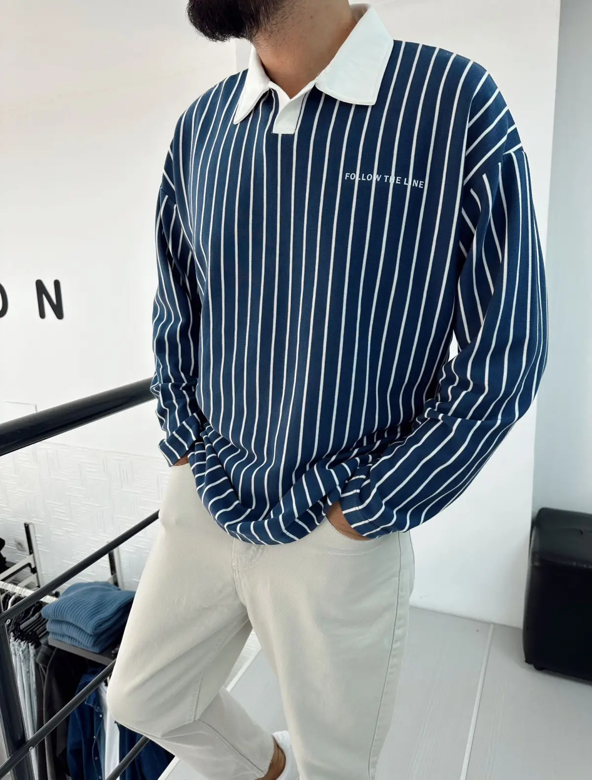 Yakalı Baskılı Sweat