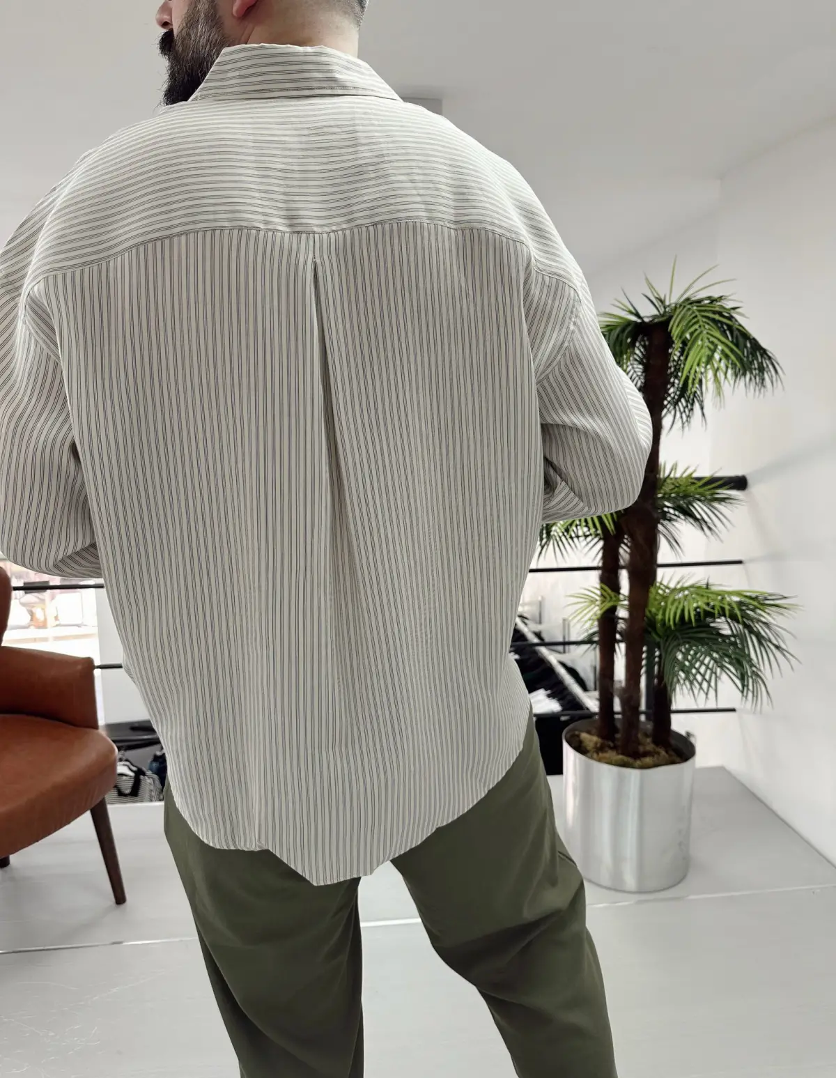 Cebi Nakışlı Gömlek